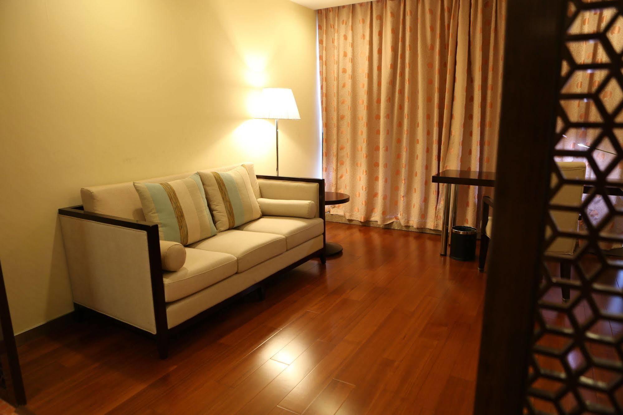 Benjoy Hotel - Jinqiao Branch Shanghai Bagian luar foto