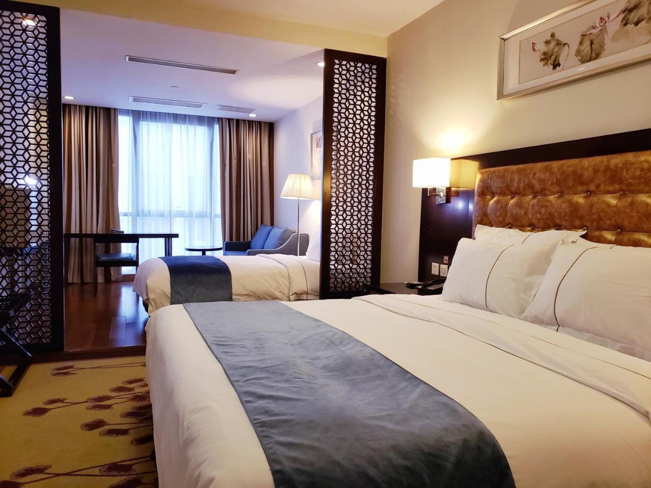 Benjoy Hotel - Jinqiao Branch Shanghai Bagian luar foto